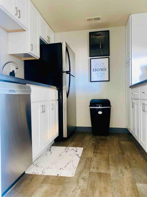 Apartmán Honoray-Kes Monroeville Exteriér fotografie