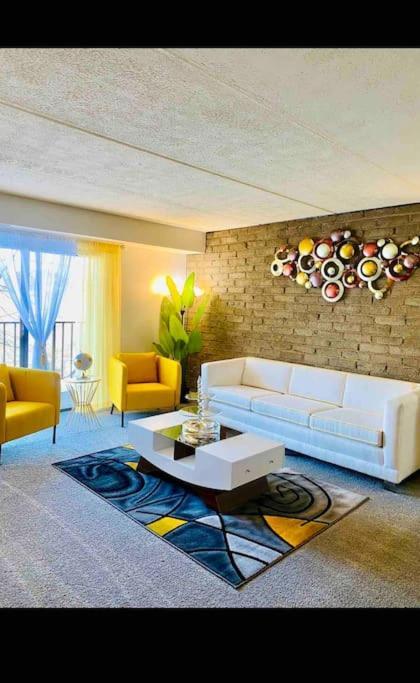 Apartmán Honoray-Kes Monroeville Exteriér fotografie
